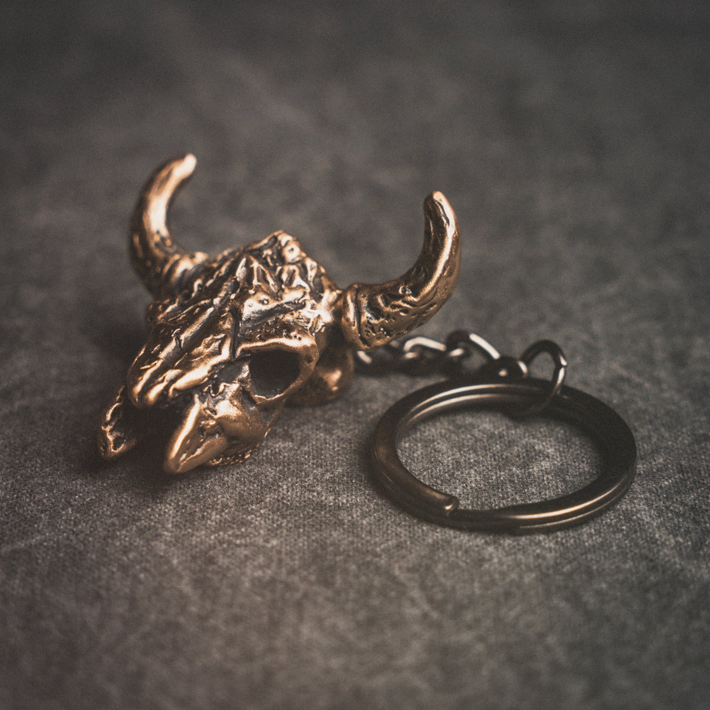 Bison Skull Keychain (Limited-Edition)